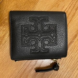 Tory Burch wallet